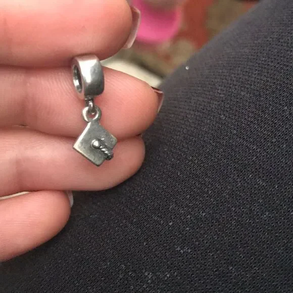 Pandora Graduation Cap Charm - Picture 2 of 2